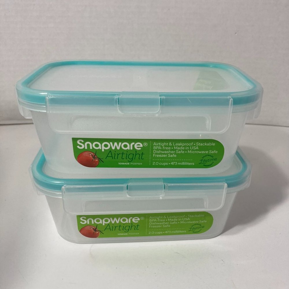 2 Snapware Airtight 2 Cup Containers w Lids NWT